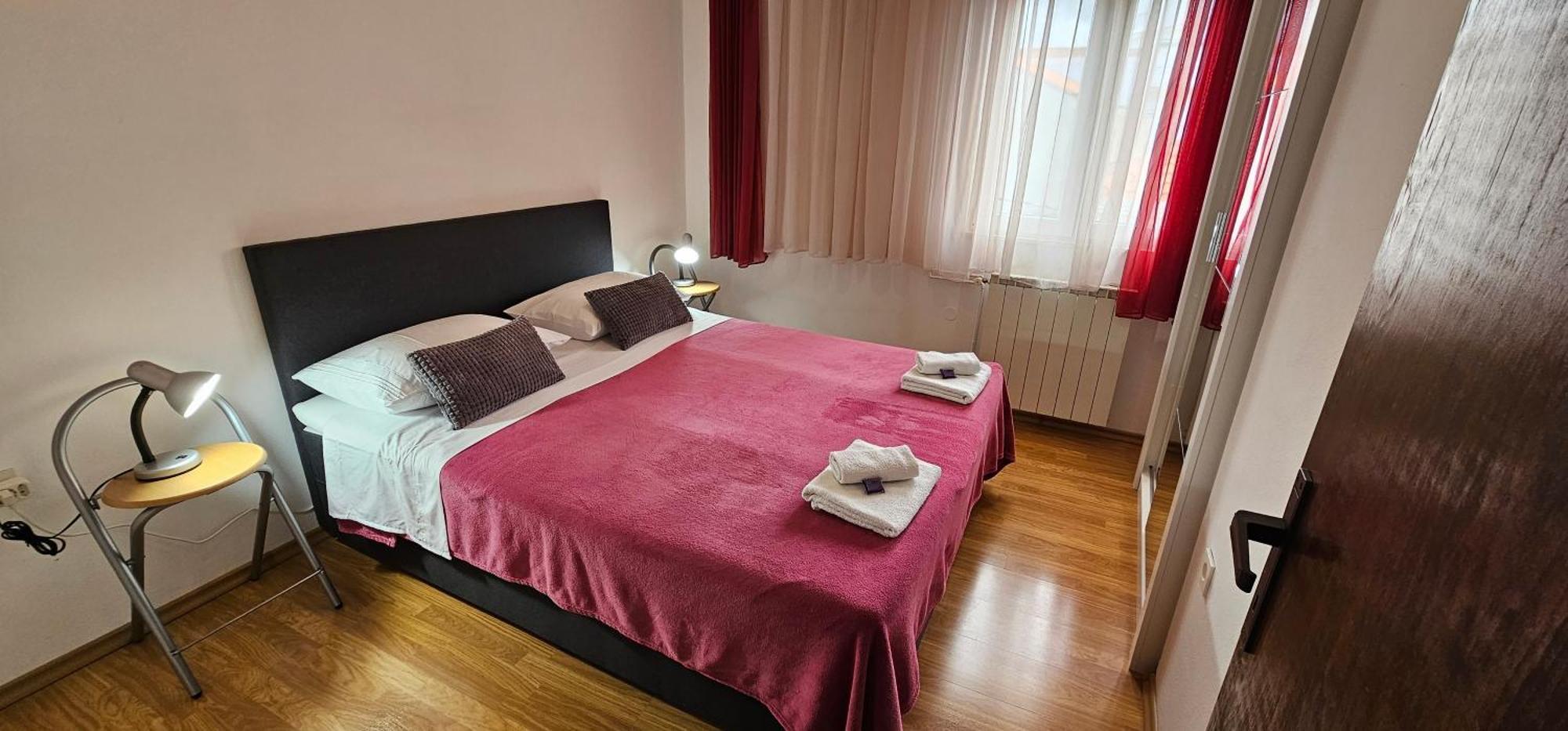 Apartman Pida Primošten Eksteriør bilde